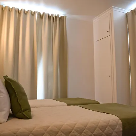 Residencia Maciel לינה וארוחת בוקר 3*