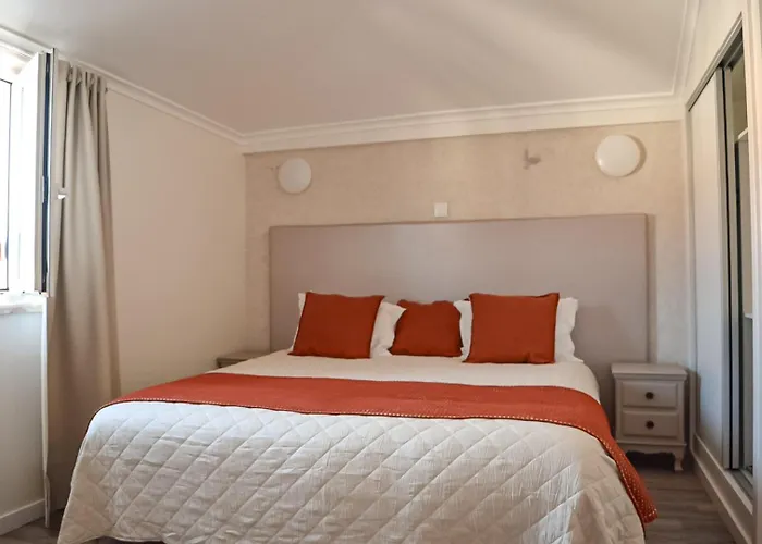 לינה וארוחת בוקר Residencia Maciel פניש