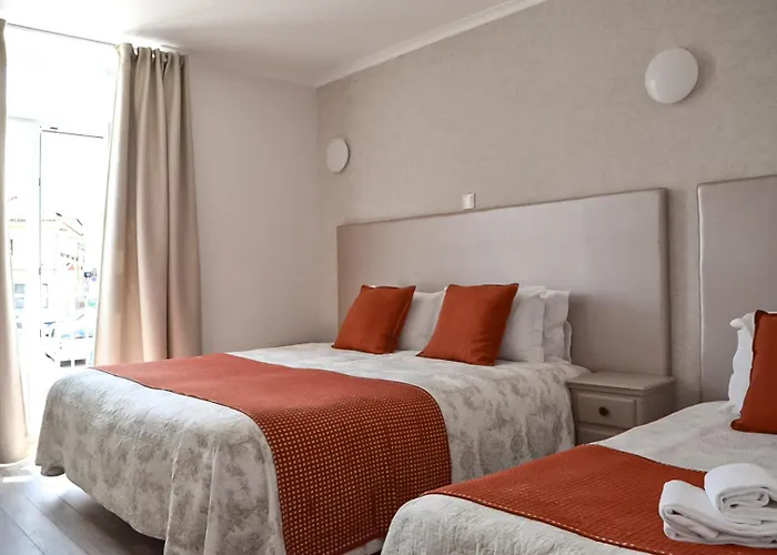 לינה וארוחת בוקר Residencia Maciel פניש